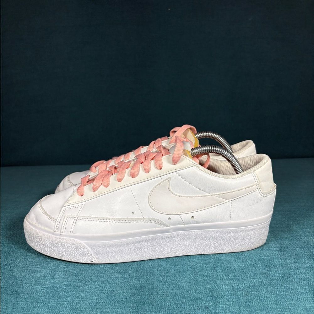 Nike Blazer Low Platform White shoes women’s 10.5